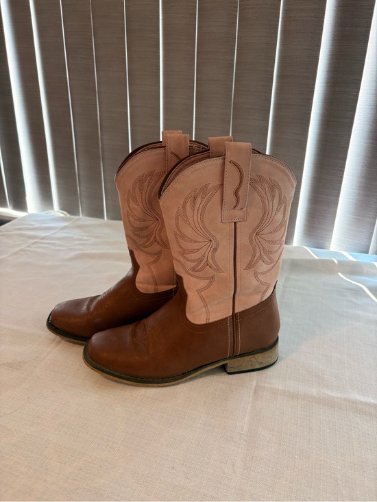 Rollda Other - Rollda Kids Western Cowboy Boots Size 5 Brown & Pink Embroidered